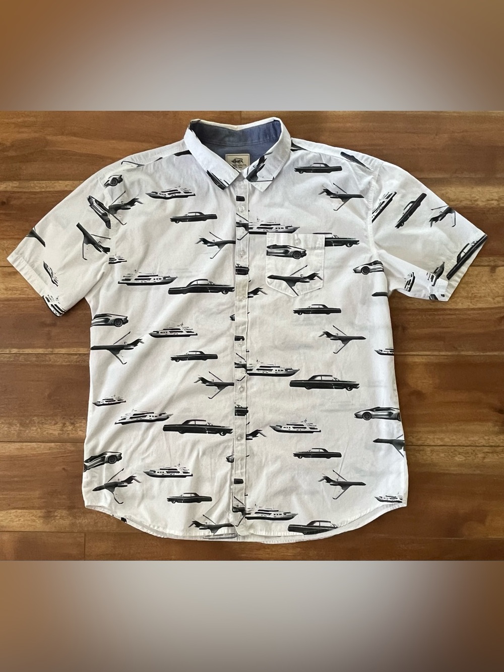 Ecko Unlimited White Short-Sleeve Button-Down with Black Transport Print
